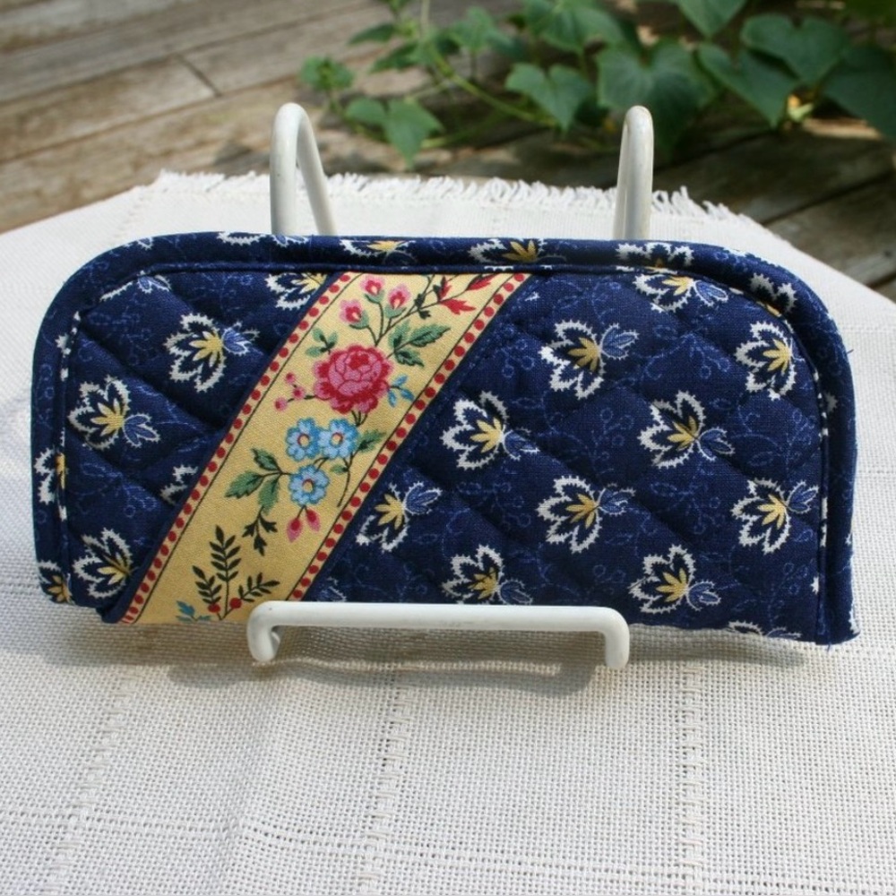 Vera Bradley Blue Floral Glasses Case